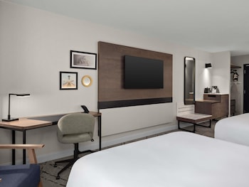 Superior Room, 2 Queen Beds
