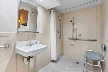 Suite, 1 King Bed with Sofa bed, Non Smoking (Upgrade)