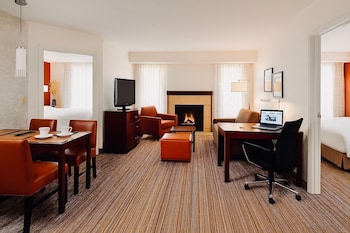 Suite, Non Smoking (2 King Beds and 1 Sofabed)