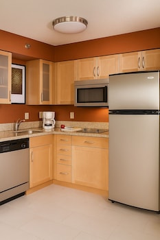 Suite, Non Smoking (2 King Beds and 1 Sofabed)