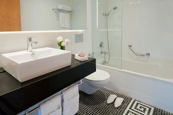 Executive Room, Balcony (New City View)