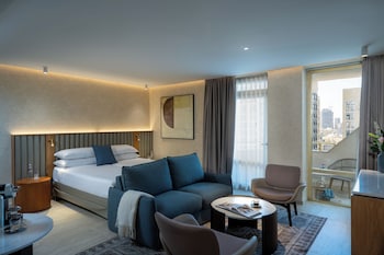 Junior Suite - Renovated