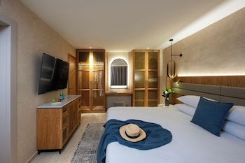 King Solomon Executive Suite