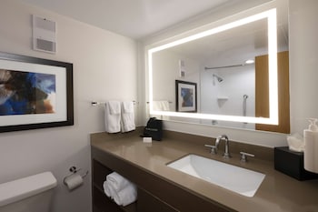 Suite, 1 King Bed, Non Smoking