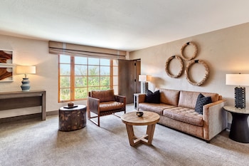 Suite, 1 Bedroom, Patio