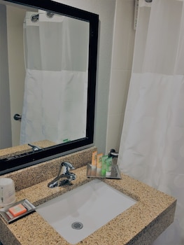 Room, 2 Double Beds, Accessible, Non Smoking (Mobility,Hearing,Tub w/Grab Bars)