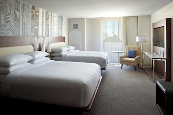 Room, 2 Queen Beds