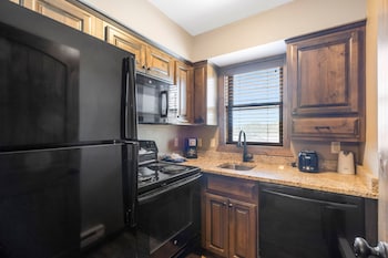 Studio Condo - Terrace Level - 1202A