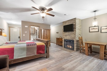 Studio Condo - Terrace Level - 1204A"