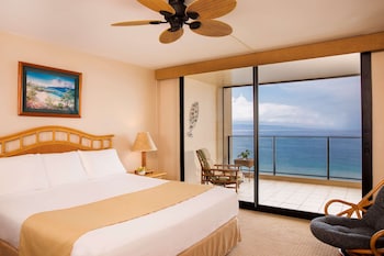 Suite, 1 King Bed, Oceanfront (1 Bath)