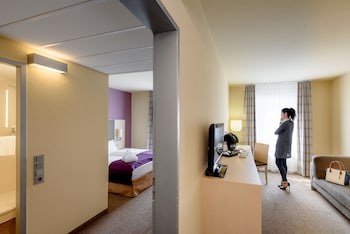 Junior Suite, 1 Queen Bed