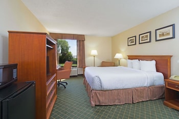Standard Room, 1 King Bed, Non Smoking