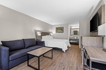 Suite, 1 Queen Bed, Non Smoking
