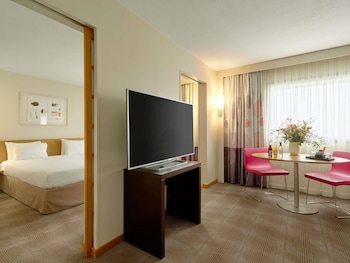 Suite, 1 King Bed