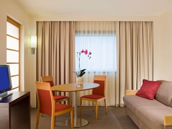 Suite, 1 King Bed
