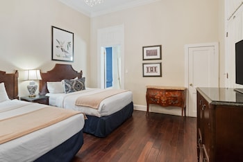 Standard Room - Two Queen Beds