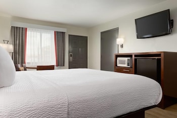 Room, 1 King Bed, Accessible, Non Smoking (Tub with Grab Bars)