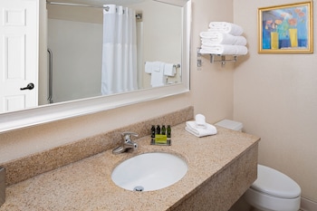 Standard Room, 2 Double Beds