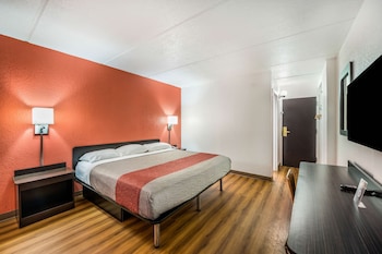 Standard Room, 1 King Bed, Non Smoking