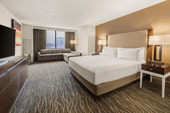 Presidential Room, 1 King Bed with Sofa bed, Kitchenette