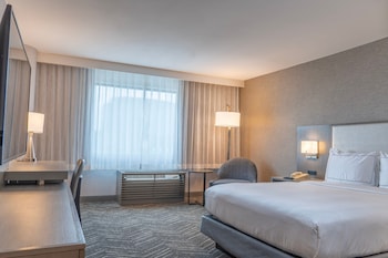 Standard Room, 1 Queen Bed