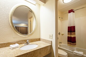 Superior Room, 1 King Bed (Smoke Free)