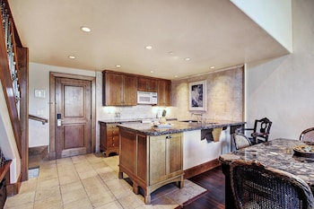 Premier Room, 2 Bedrooms (Residence)