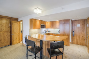 Room, 1 Bedroom (Residence)