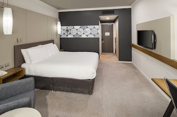 Standard Room, 1 Queen Bed