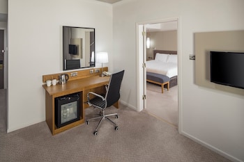 Suite, 1 Bedroom, Club Lounge Access (Lounge Access)