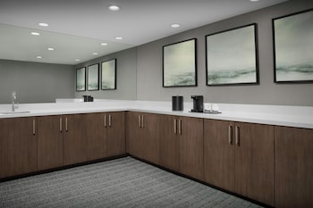 Superior Suite, 1 Bedroom, Balcony (Sunrise View)