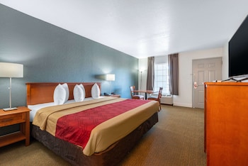 1 King Bed, No Smoking
