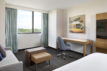 Studio Suite, 1 King Bed, Non Smoking