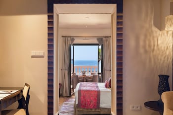 Suite, 1 King Bed, Terrace, Sea View (Sea View Terrace)