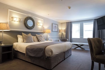 Superior Room, 1 Double Bed, Accessible, Non Smoking (Converts to 2 Twin Beds)