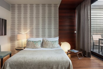 Terrace Room
