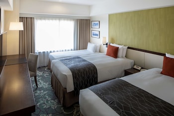 Superior Twin + Extra Bed for over age of 6, Non Smoking (16-21F)