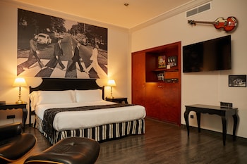 Design Double Room (Beatles)