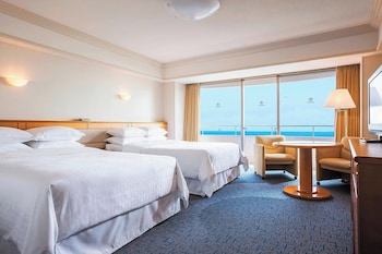 Guest room, 2 Double Beds, Disney or Bay view, Main Building, Balcony