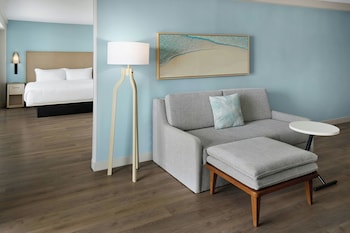 Studio, 1 King Bed with Sofa bed, Ocean View
