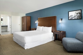 Room, 1 King Bed with Sofa bed, Hearing Accessible, Pool View