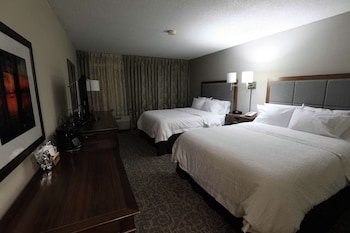 Two queen beds non smoking