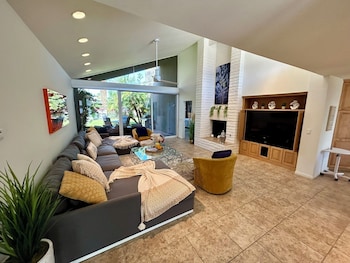 Villa, 3 Bedrooms, Fireplace (Full Kitchen )