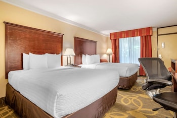 Room, 2 Queen Beds, Non Smoking