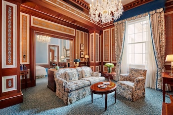 Suite (Belgravia)