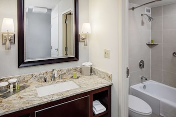 Room, 2 Queen Beds, River View