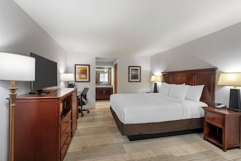 Standard King Room Exterior