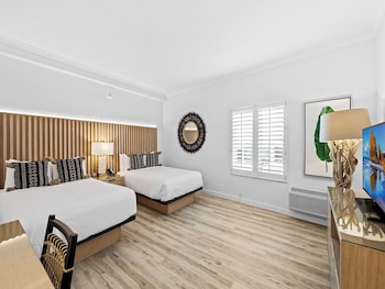 Essential Room 2 Double Beds- No Balcony