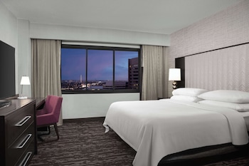 Suite, 2 Double Beds, Corner