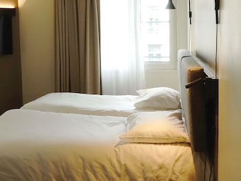 Standard Room, 2 Twin Beds